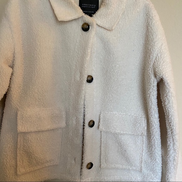 DILLARD’s TEDDY COAT - Picture 2 of 4